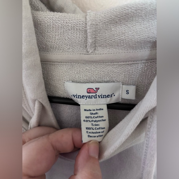 ✨Women’s Vineyard Vines Hoodie Size Small - Picture 6 of 9